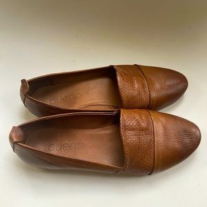 bueno leather flats